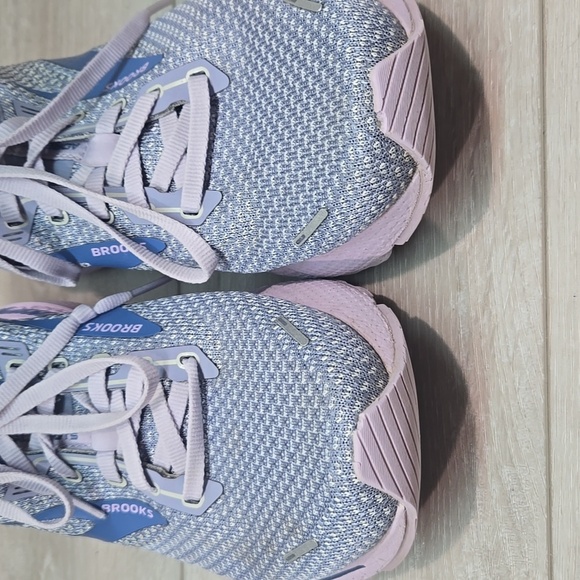 Brooks Women's Adrenaline GTS 22  Running Shoes Sneakers Sz 10.5 Medium B - Picture 6 of 13